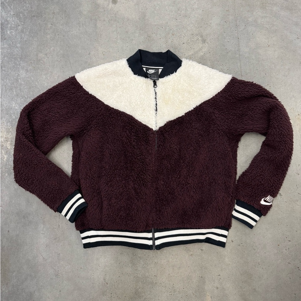 Nike Sherpa Fleece Zip Jacket | Women’s Size M | Burgundy & Cream | Like New
